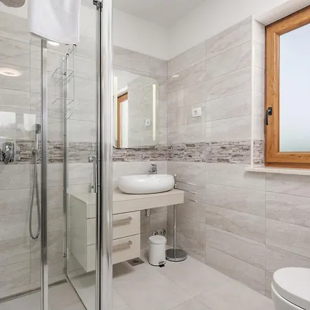 3br Istrian Erla W/ Private Pool - Happy Vila *